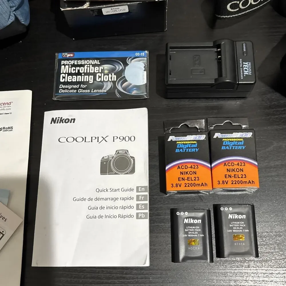 Nikon coolpix P900 Digital Camera 16MP 83x Optical Zoom With Bag & Accessories